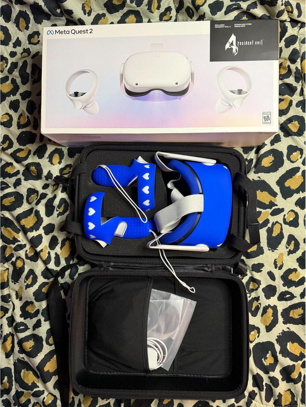 Open Box MetaQuest 2 Meta Quest w case and cover Virtual Reality VR Headset